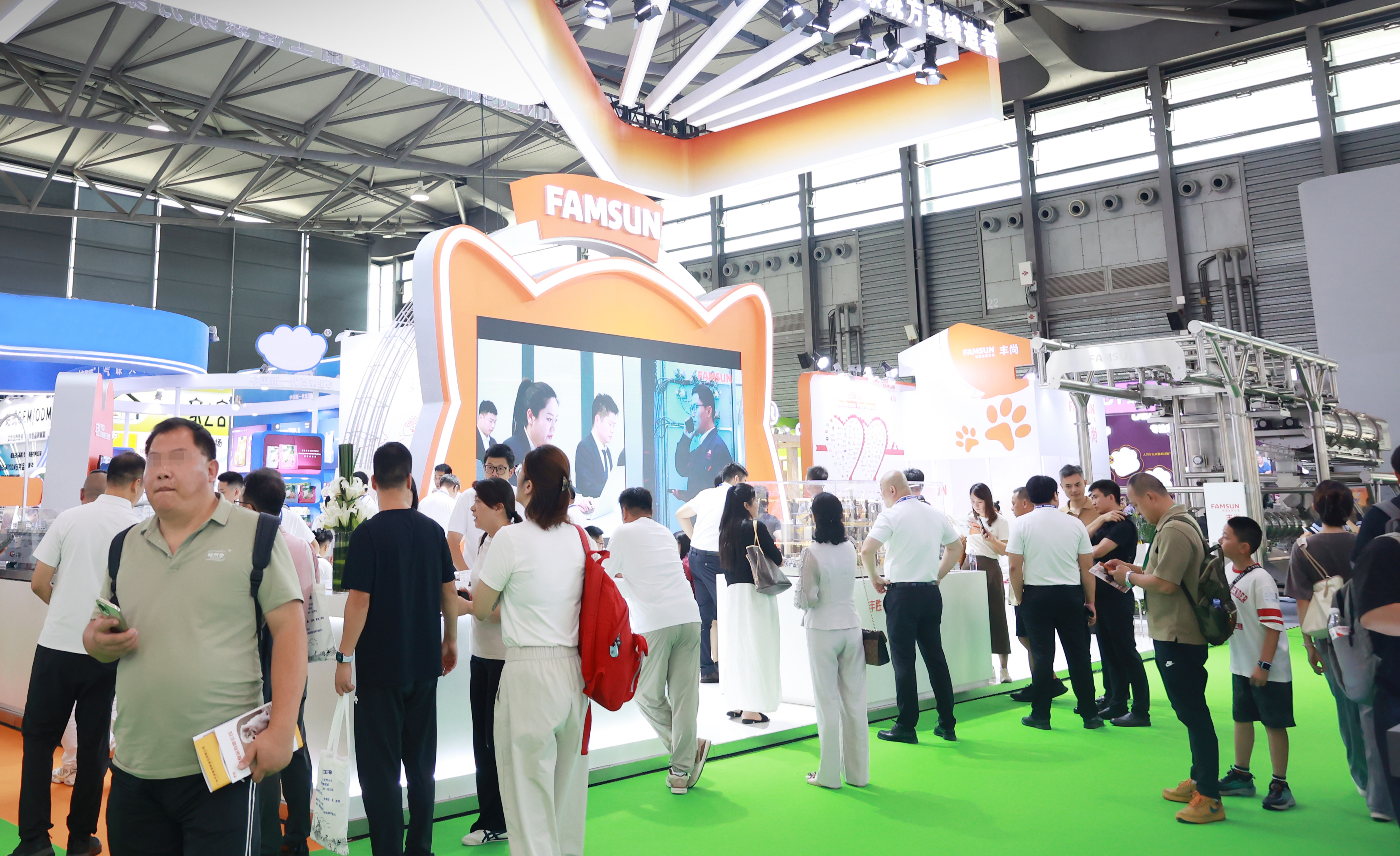 FAMSUN "Expands" at PET FAIR ASIA 2025: Pioneering a New Future for High-End Pet Food 